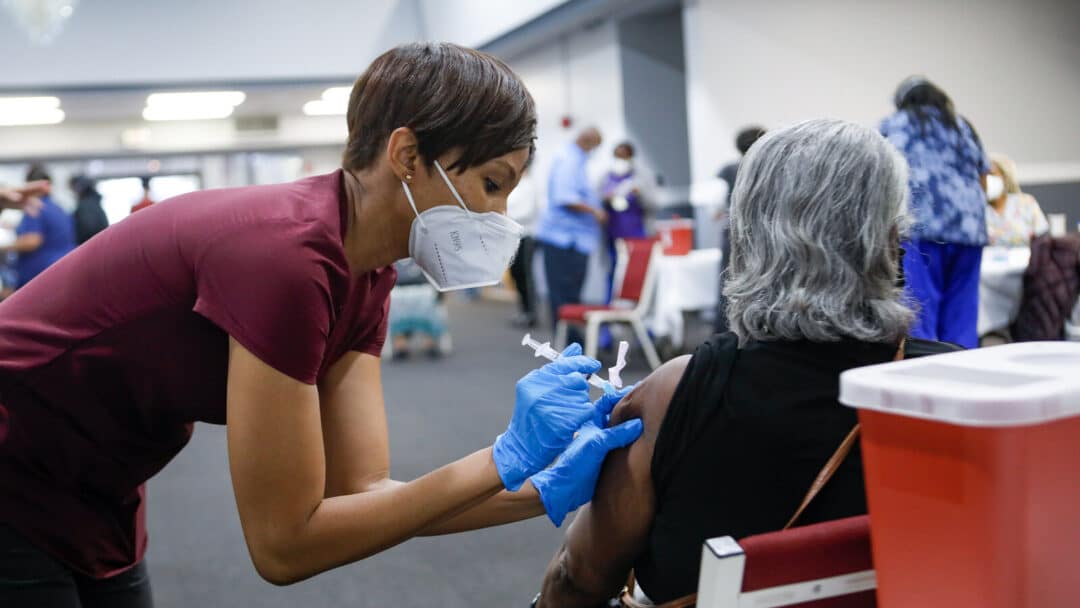 Cardinal Cupich reportedly ‘leaning hard’ on bioethics center to retract stance on Covid vaccine exemptions